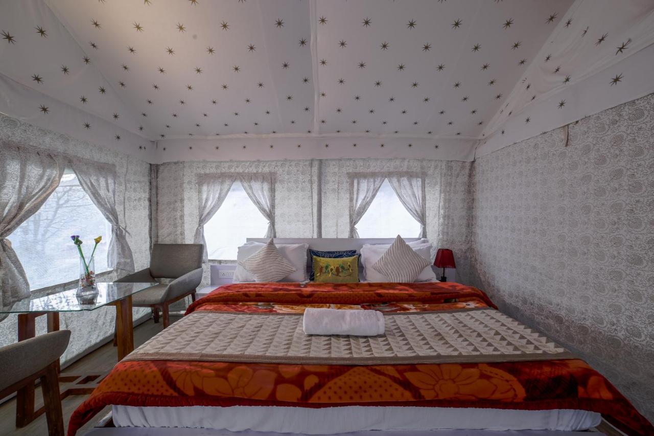 Dawn N Dusk Glamping Tents With Quintessential Valley View Bed and Breakfast Chail Εξωτερικό φωτογραφία